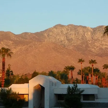 Palm Canyon Villas